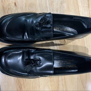 NEVER worn New Donald Pliner made in Italy